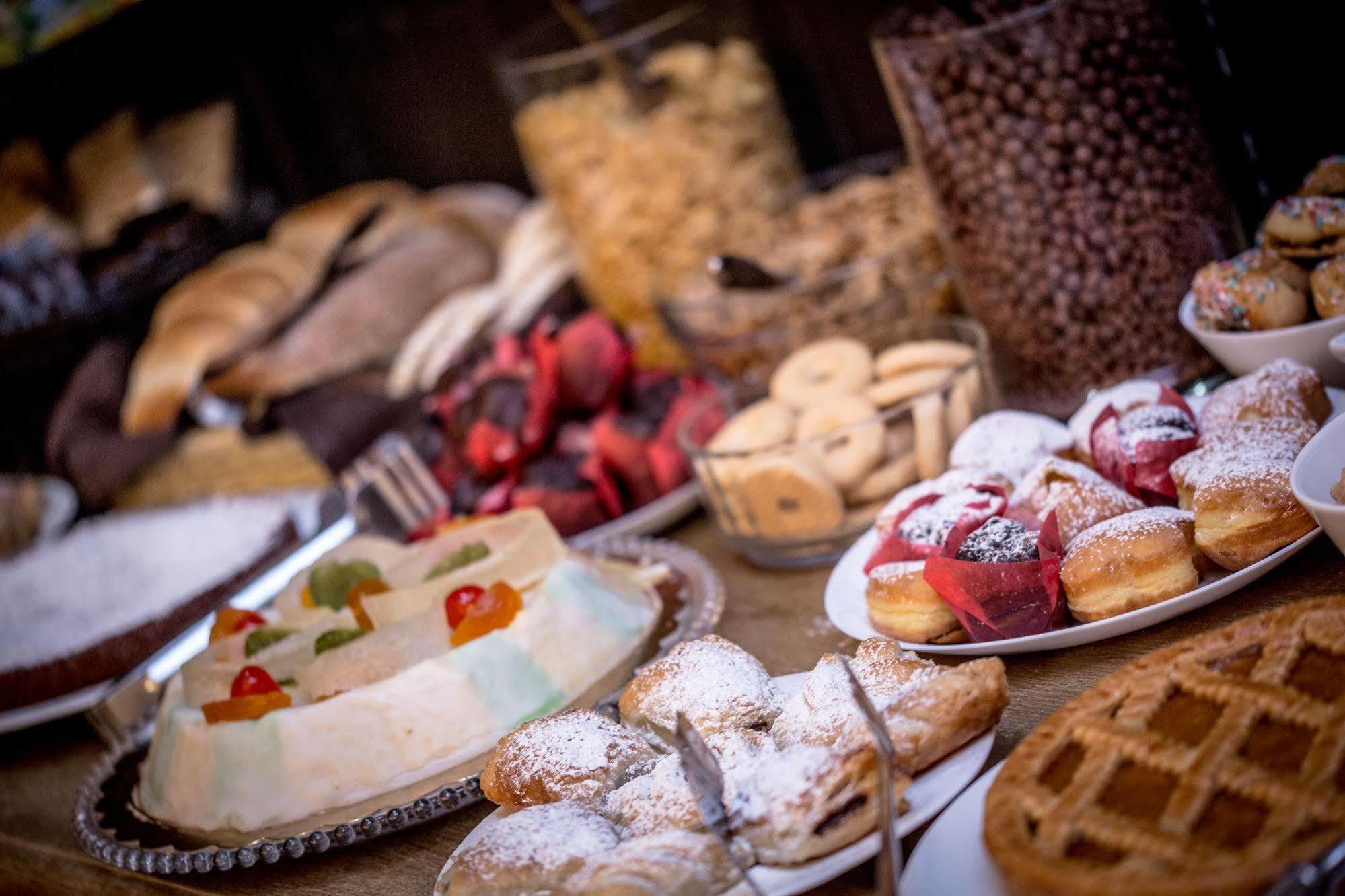 Maxim Bed & Breakfast Palermo Bagian luar foto